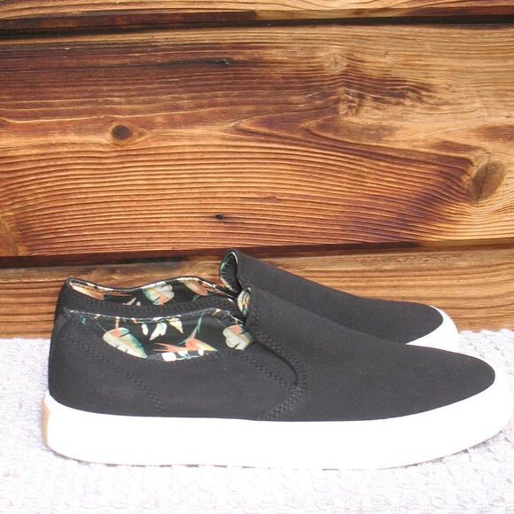 NWOB Vionic Groove Slip On Sneaker - Picture 5 of 11